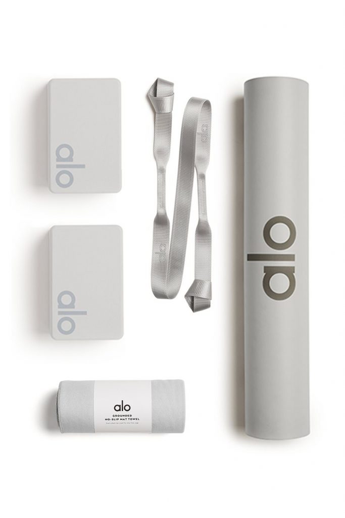 Alo Yoga Essentials Home Studio Set Set In Dove Grey